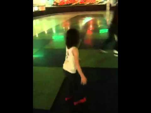 Ginna's first time skating