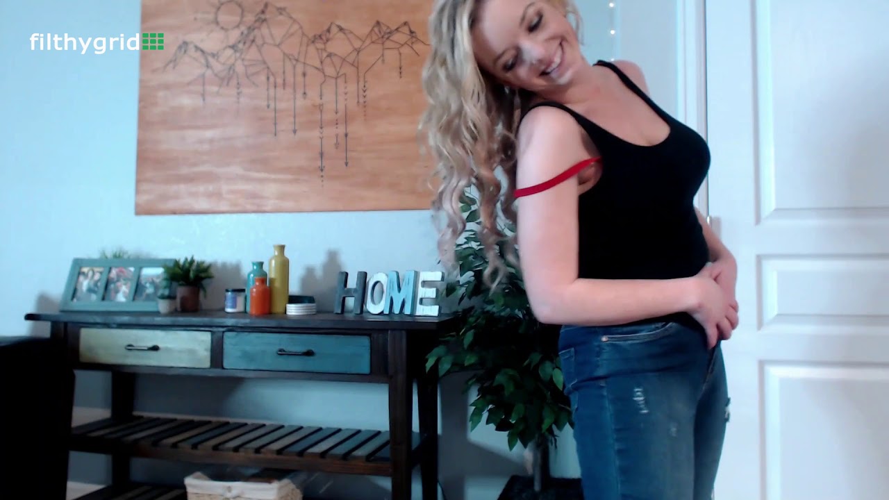 Girl fart