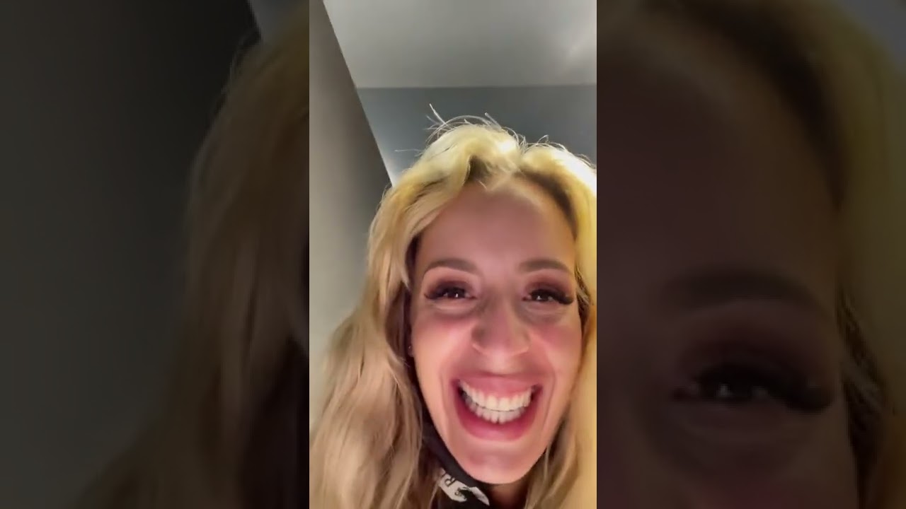 Girl toilet farts #shorts #tiktok