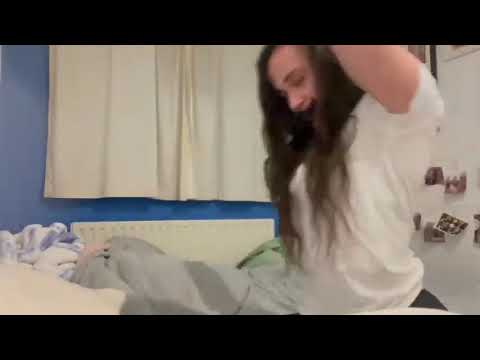girl wedgies herself in leggings