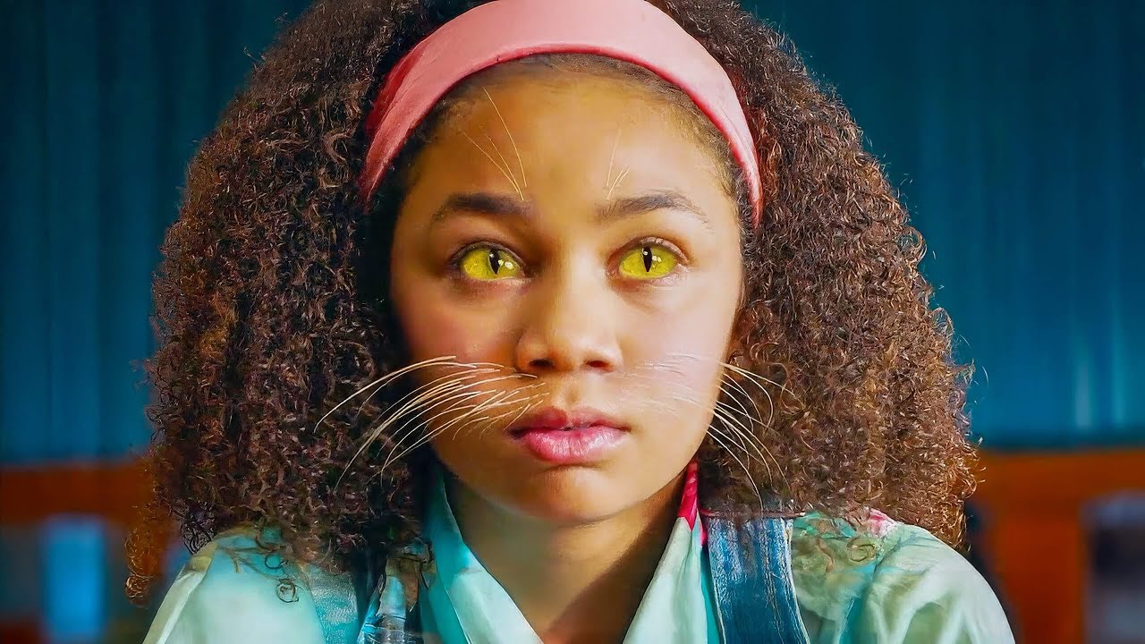 Girl Who Can Turn Into Any Animal Joins a School for Superpowered Students