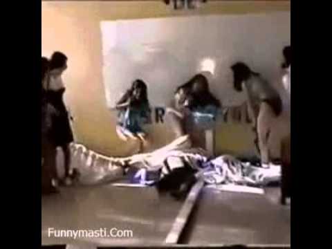 Girls Changing Dress Behind Stage And Happen Hiraious Thing