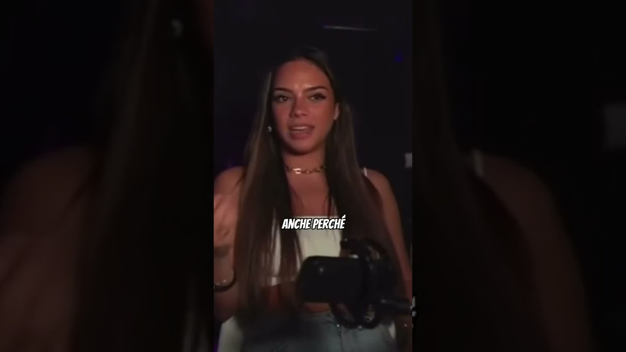 Giulia Paglianiti racconta la sua prima volta👀 #wearezoomer #giuliapaglianiti