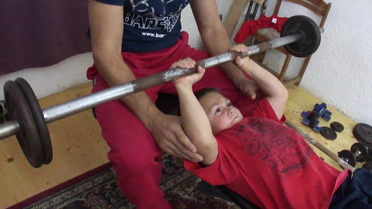 Giuliano triceps workout