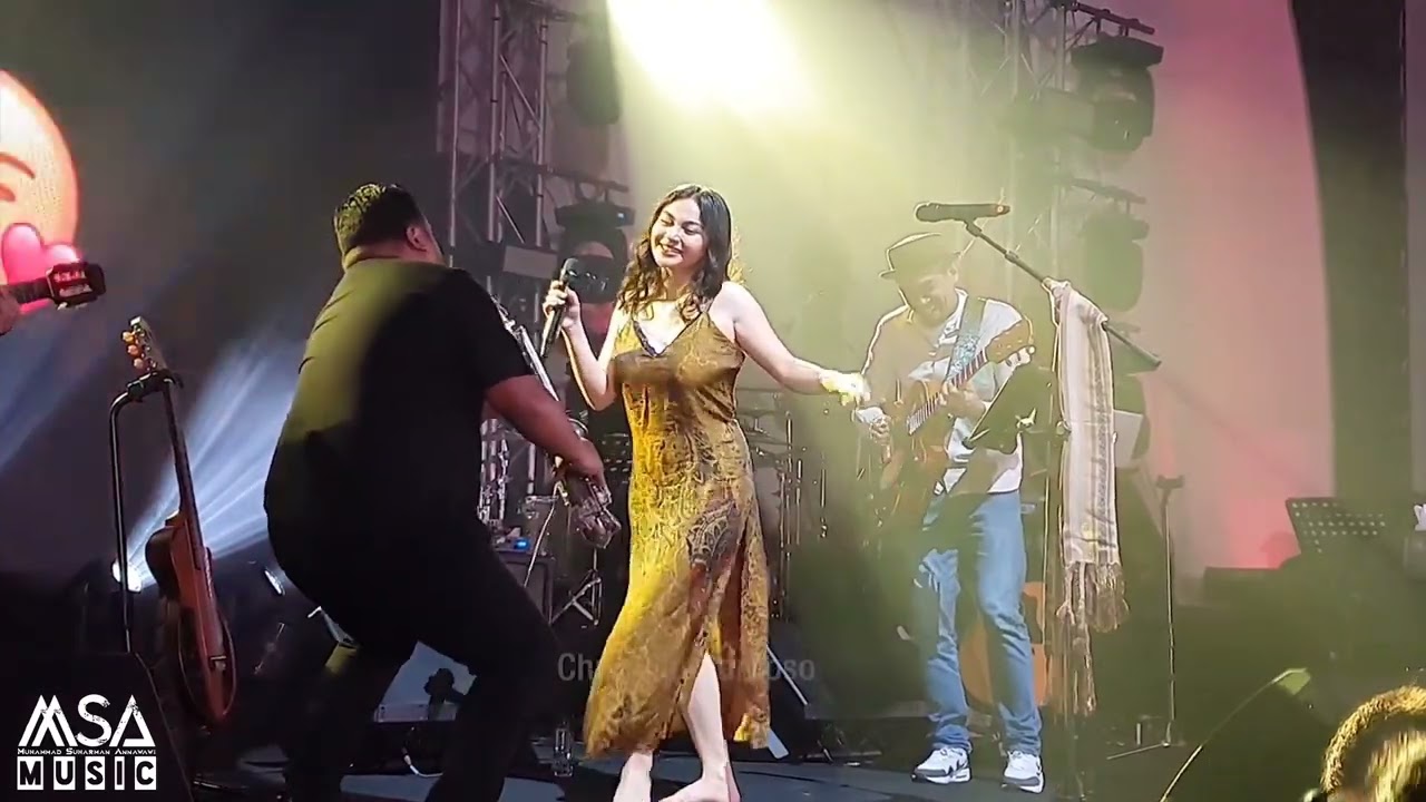 Glenn Fredly & Bakuucakar Feat Ariel Tatum Di The Pallas 