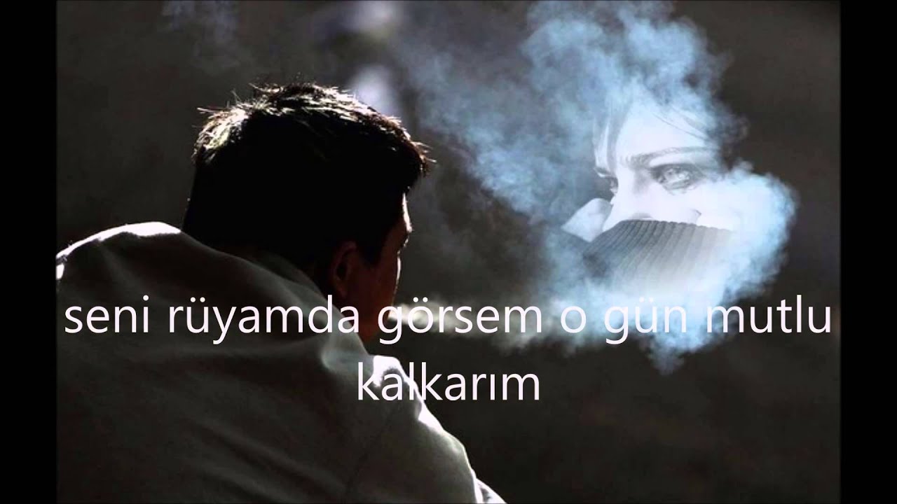 Güllü--- Seni Rüyamda Görsem O Gün Mutlu Kalkarım