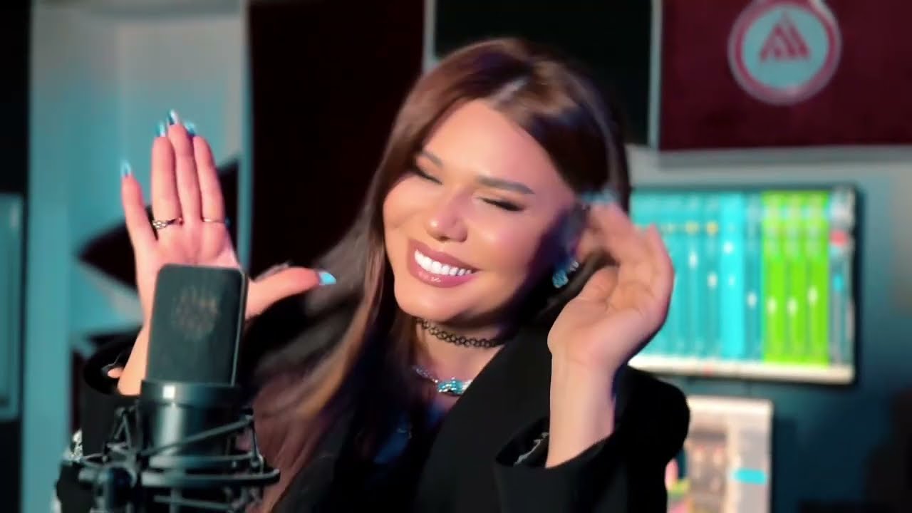 Günel Məhərrəmova - O Sadə Oğlandı (Rəsmi Musiqi Video)