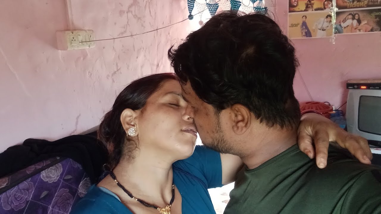 GOOD MORNING || CUTE COUPLES LOVE MARRIAGE VLOGS HUSBAND WIFE ROMANTIC VLOGS 💋 | MUSKAN ROMANTIC Vlo