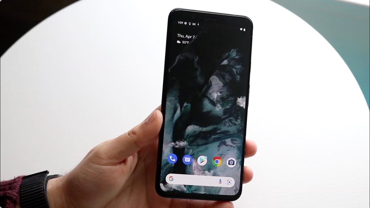 Google Pixel 4 XL In 2025! (Still Worth It?) (Review)