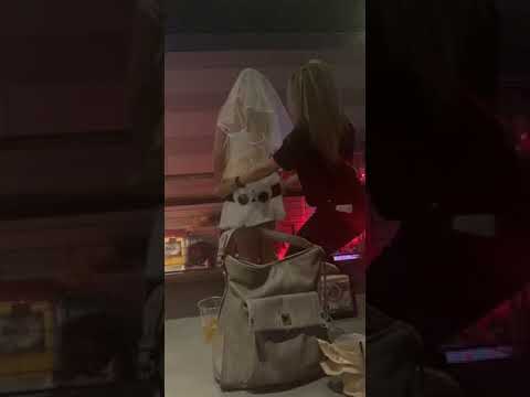 Googly eye twerk belt