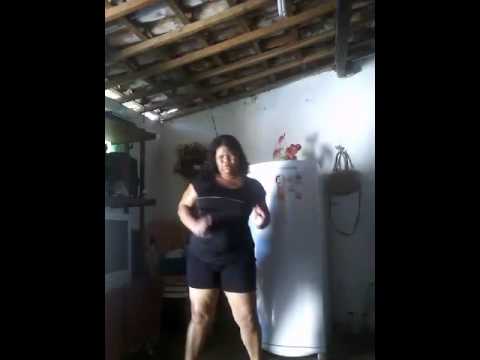 Gordinha dançando  calipso   gordinha dançando  funk