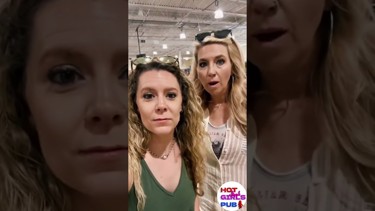 Gorgeous Woman Farting On Mall And Running Away!