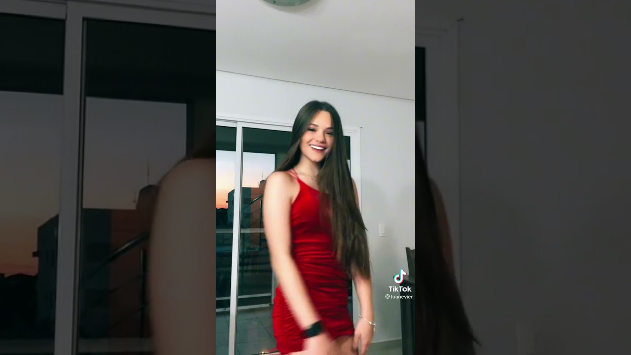 GOSTOSA DANÇANDO FUNK 🔞