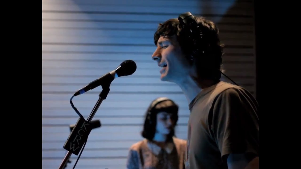 Gotye performing 