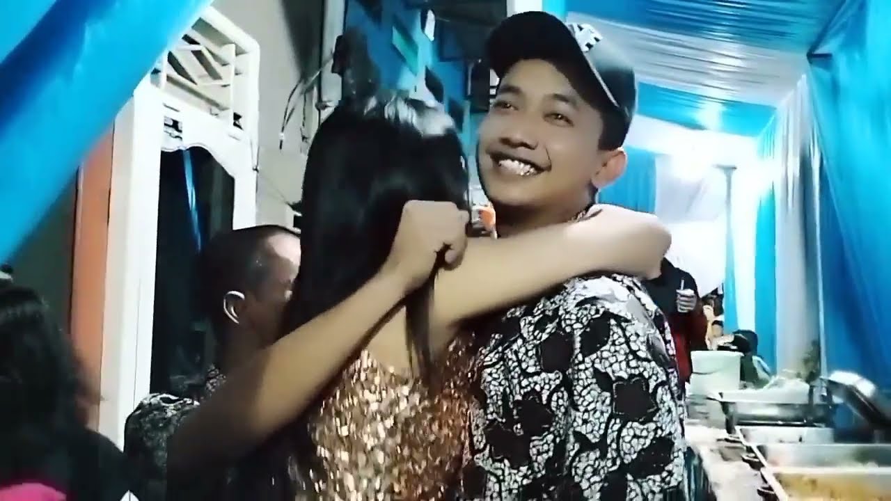 GOYANG NEMPEL ANU GAK MAU LEPAS HOT MISS WULAN AMOY GOYANGIN ABNGNY KEENAKAN