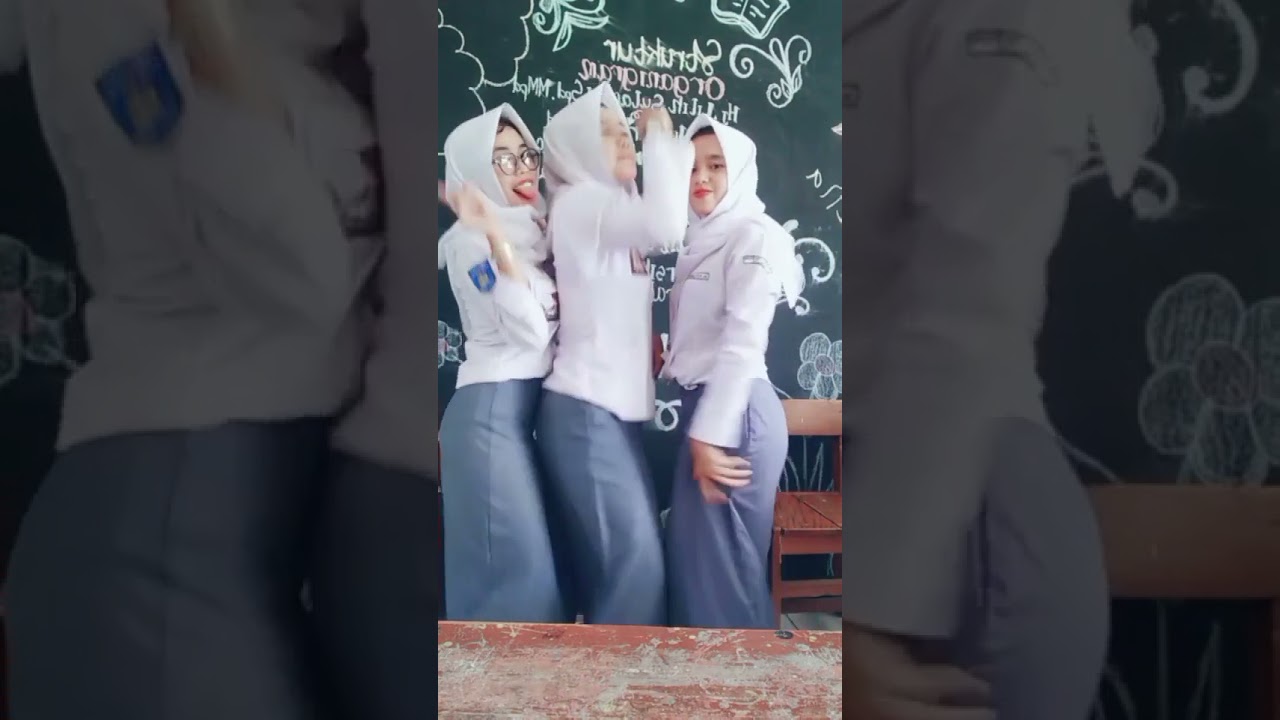 Goyangan ABG SMA - BIKIN TEGANG, SANGE, PROT-PROT, #shorts