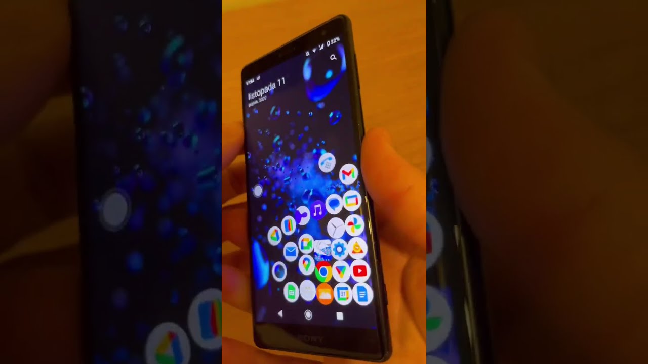 GRAWITACYJNE IKONY W TELEFONIE. Jak zmienić ikony aplikacji w ANDROIDZIE? #shorts