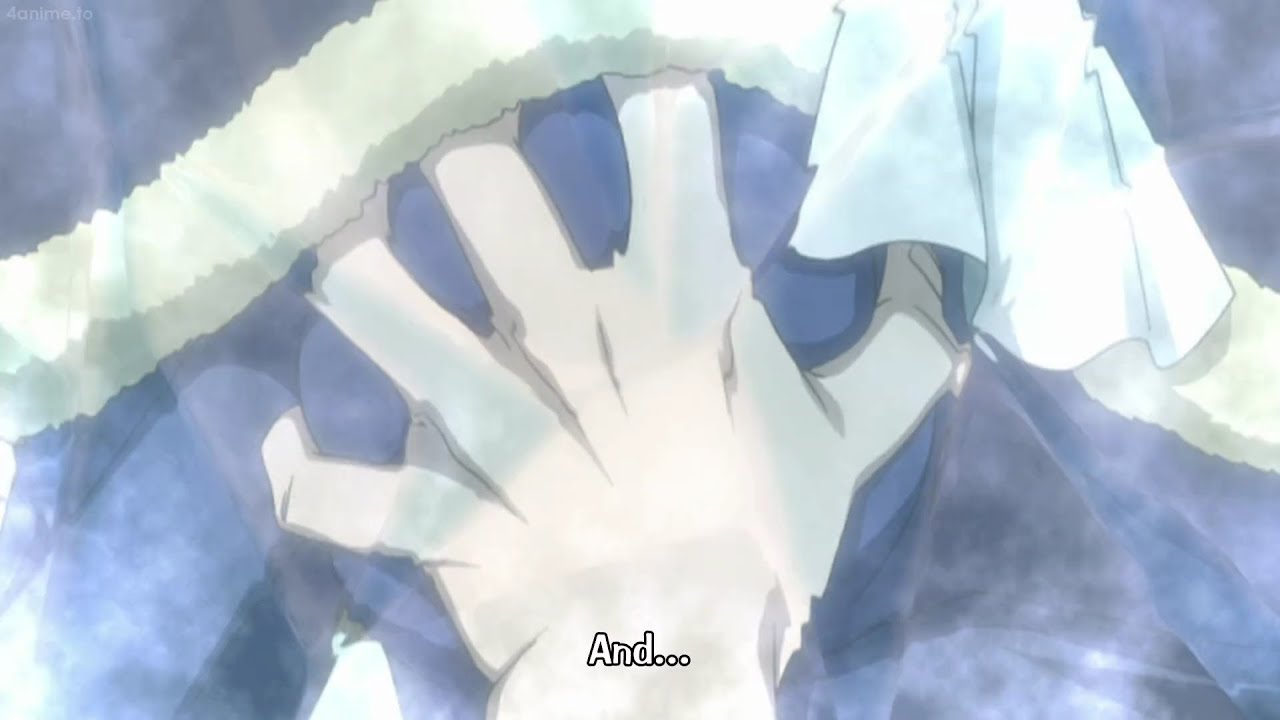 Gray touches her OPPAI