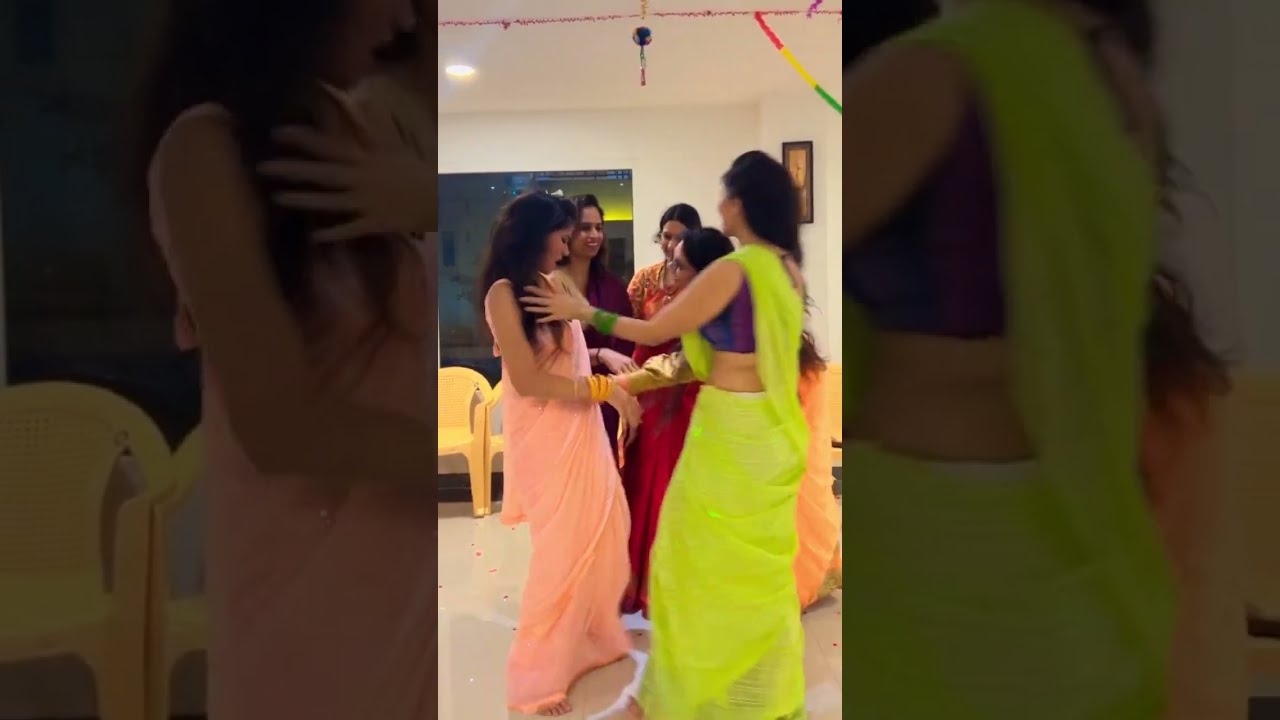 Group of Women Groove & Twerk to Kala Chashma😎😎😎 | kala Chasma | Viral Dance Video #shorts  #viral