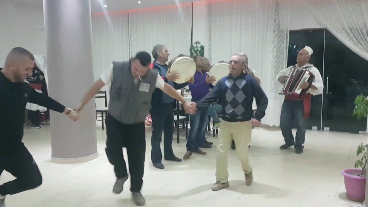 Grupi Sazeve Darsia - Popullore Garunjas 2020