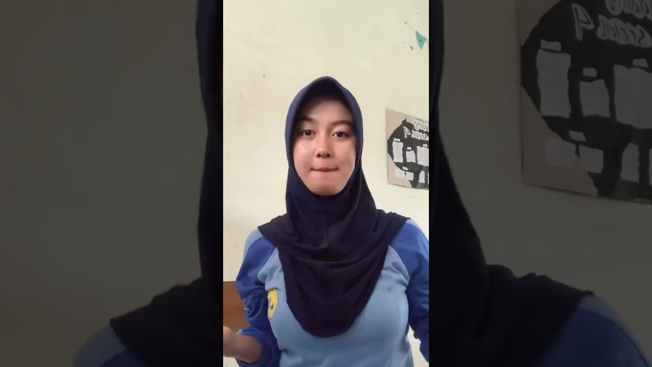 Guru Penjas full senyum ZASKIA UTAMI #kaumhawa #ukhti #solehot #gemoy #ceweksma