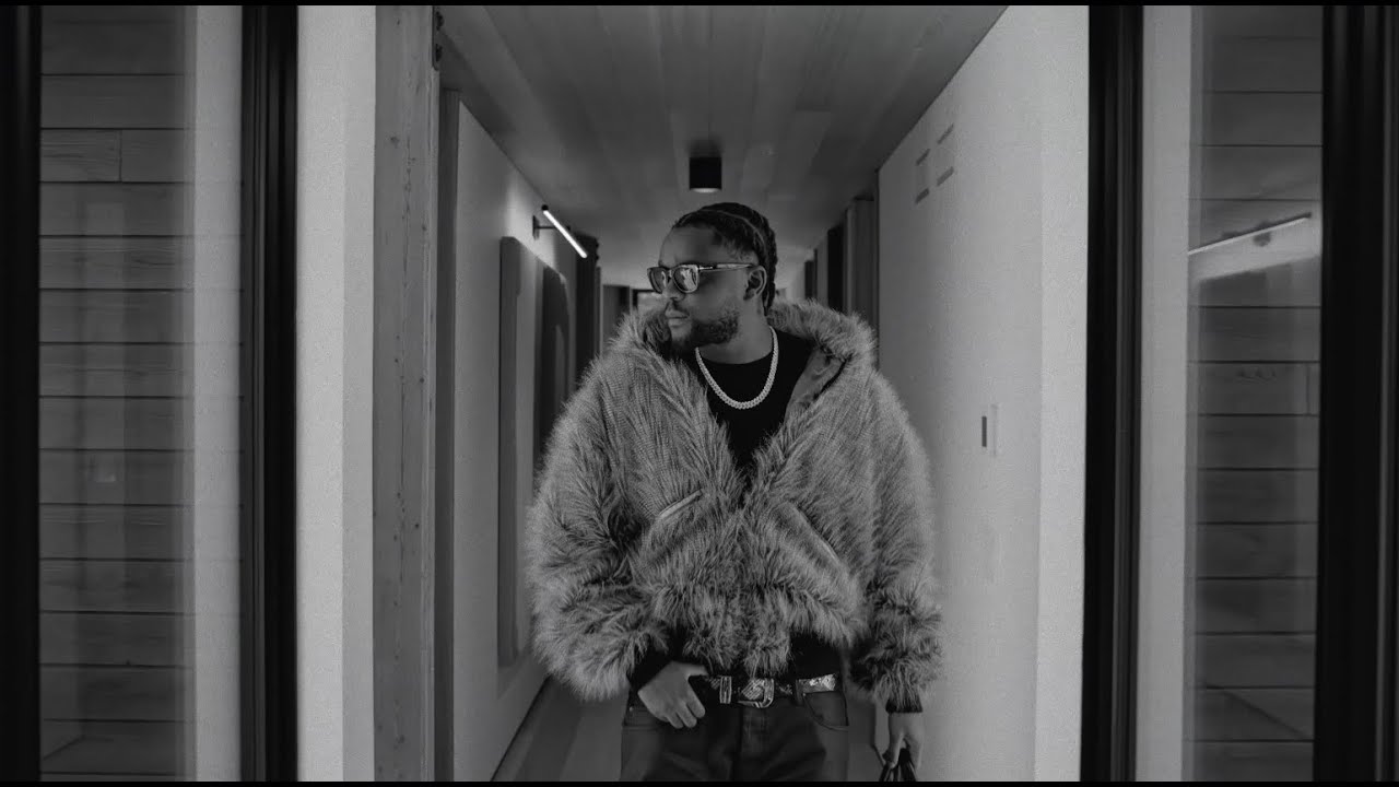 Guy2Bezbar - Bébé à moi (Clip officiel)