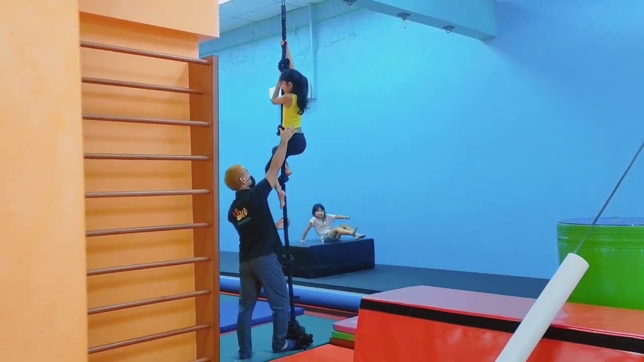 🤸🏻‍♀️Gymnastics Holiday Workshop: Day 1@ Uptop Gymnastics (Vault & Pullover) #kidsgymnastics