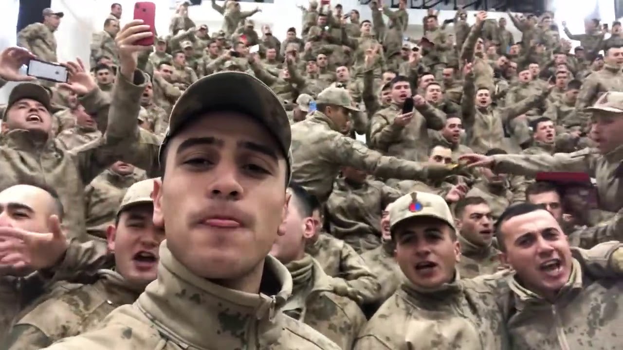 Gözleri Yıldız Kaş Hilal Umay marşı 🇹🇷 Emrah Astsubay