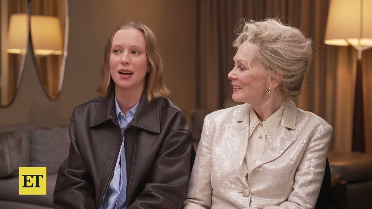 Hacks Jean Smart and Hannah Einbinder on Filming Steamy Season 3
