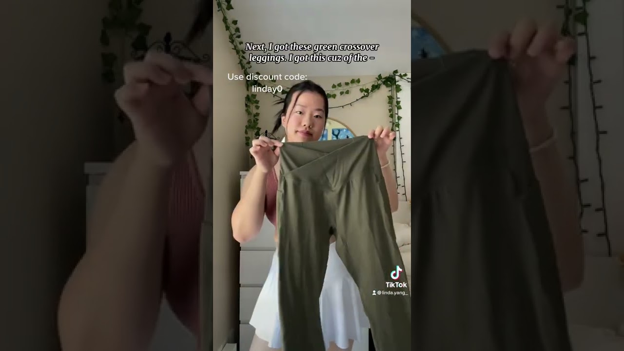 Halara try on haul review #halara #leggings #fashionstyle #fashion #shorts #youtubeshorts