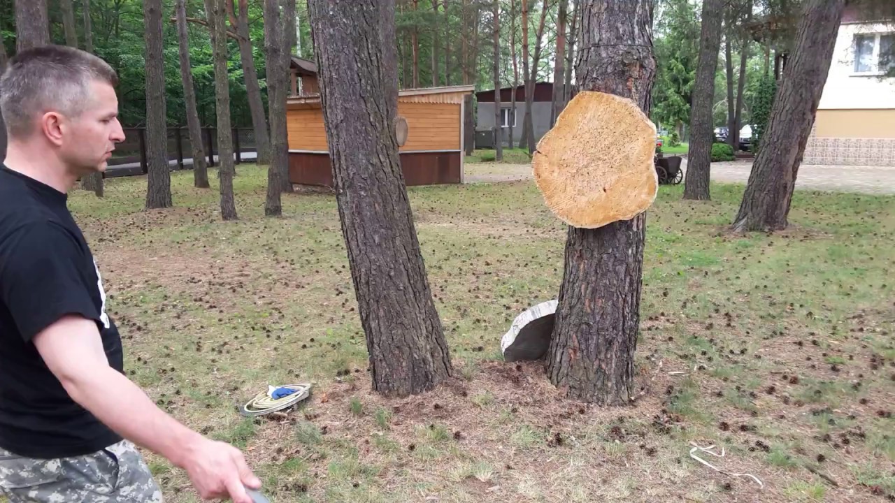 Half spin Fedin style knife throws (2) by Waldemar Kruk, Chief Instructor of FMACP