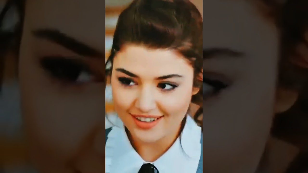 Hande Ercel New Kiss