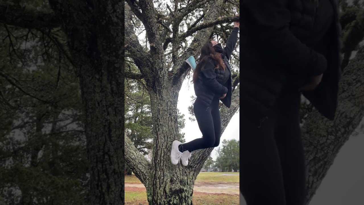 Hanging Wedgie Girl #wedgie #atomic #wedgieprank #lol #wedgies #ripping #funnyfails #foryou