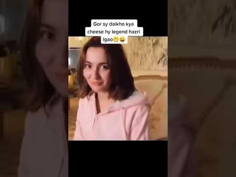 hania amir sexay bra
