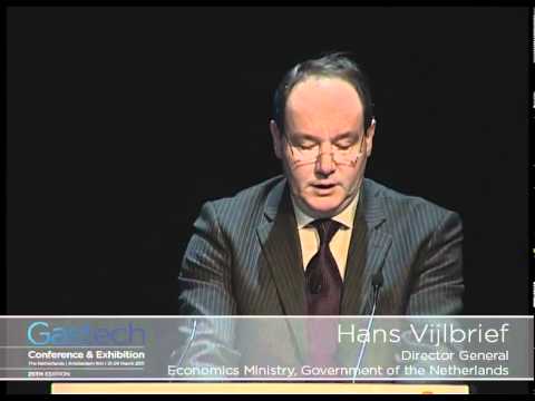 Hans Vijlbrief speaks at Gastech 2011, Amsterdam RAI