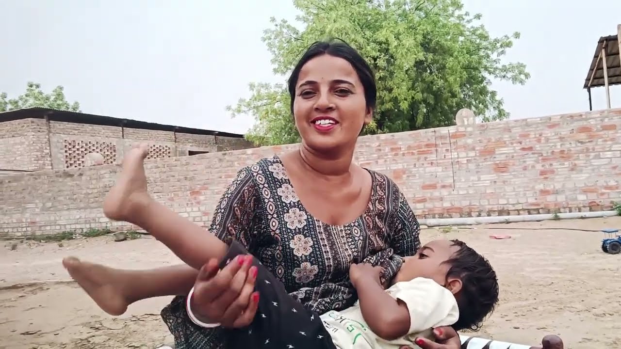 Happy 3Year Ka Ho Gaya Fir Bhi Karta Hai Feeding. Kaise Hataye feed Karwane Se 🍼🥛. #dailyvlog