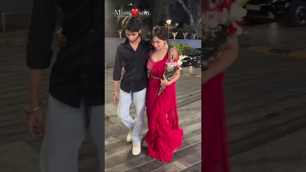 Happy velentine day with son Rachna Santoor mom hot mom Rachna