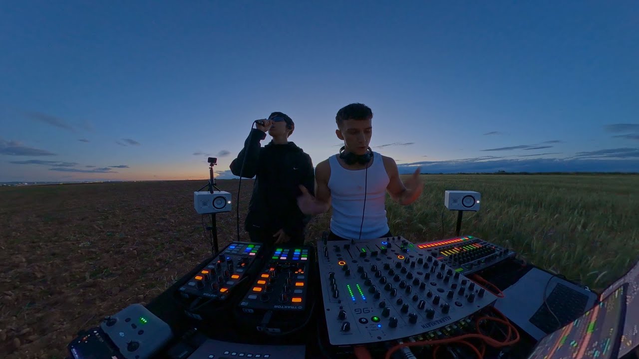 Hardgroove & techno live sunSET by AEREA :)