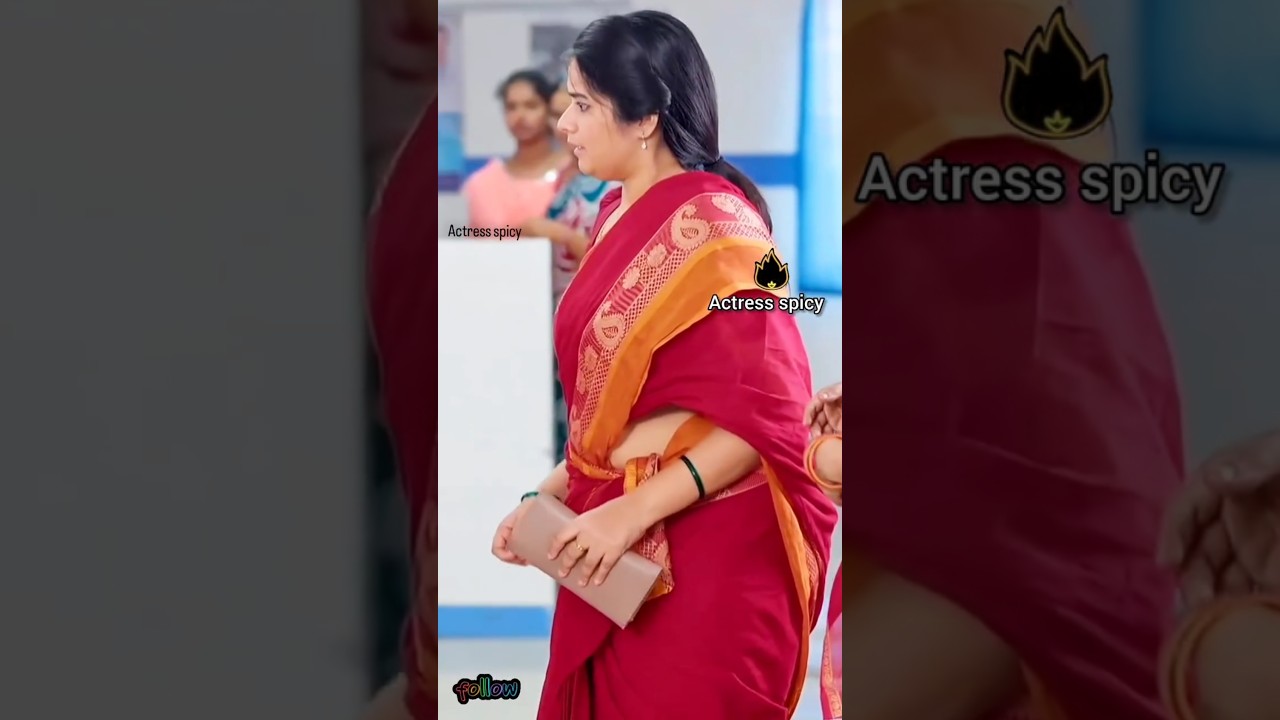 Haripriya 🥵 antha back shake 🥵🥵. #haripriya #tamilserialactress #serial #tamil #aunty