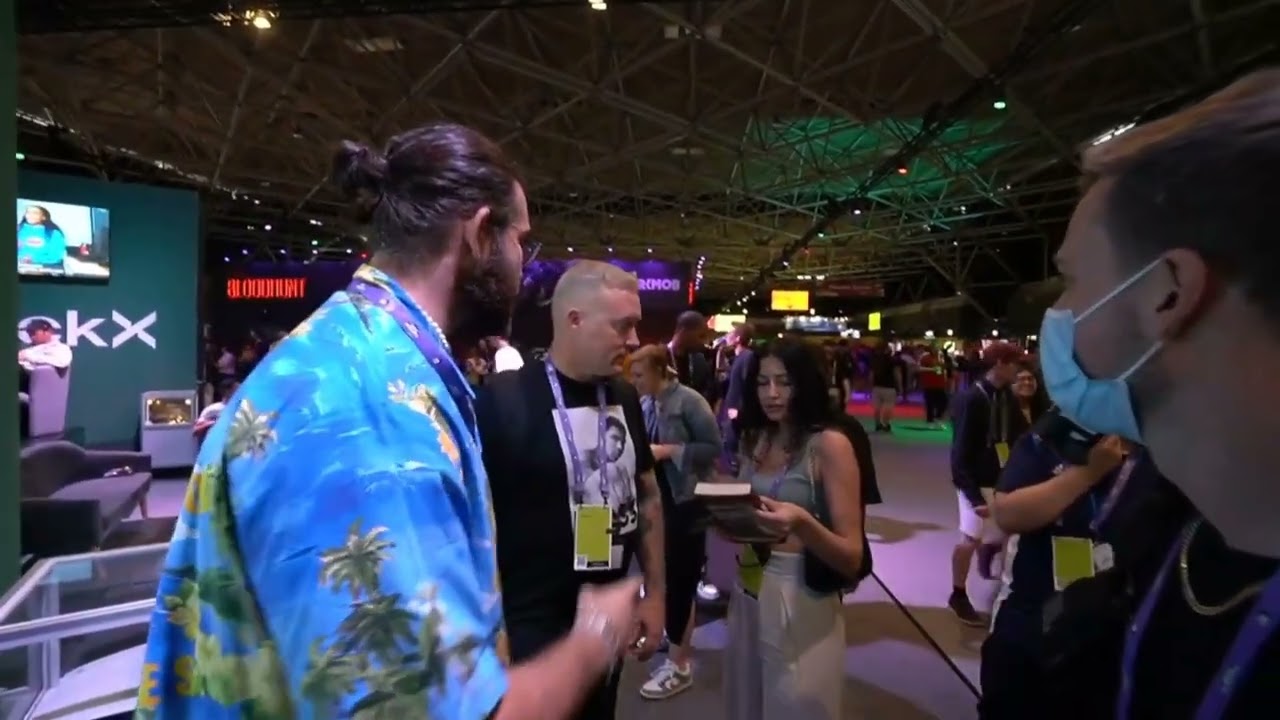 HASANABİ TWITCHCON'DA ECESU İLE KARŞILAŞIYOR