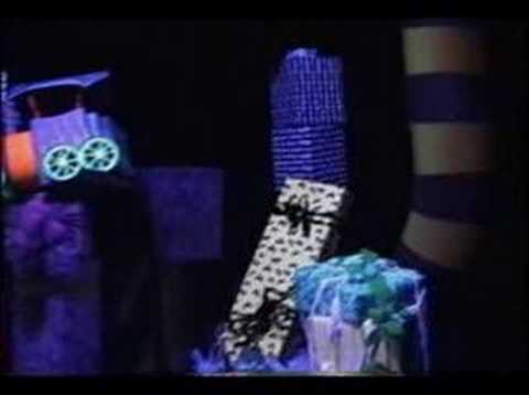 Haunted Mansion Holiday 2001 (Disneyland) Pt.2