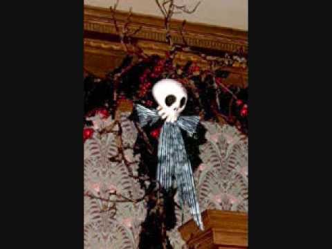 Haunted Mansion Holiday 2001/2002 - Foyer BGM