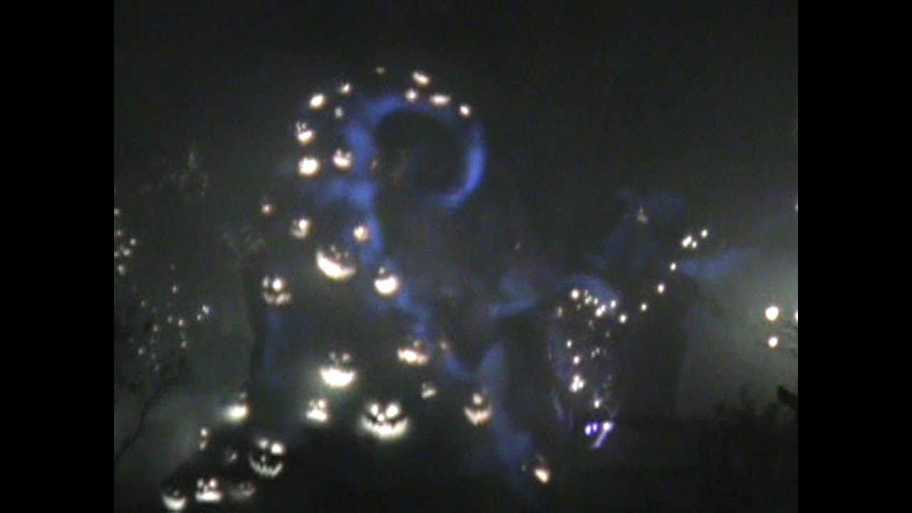 Haunted Mansion Holiday 2008 Disneyland