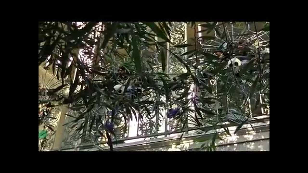 Haunted Mansion Holiday (Disneyland version)- full ride