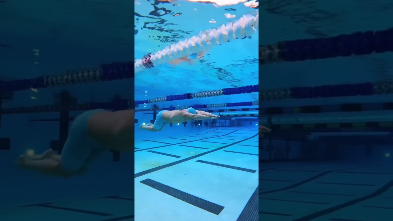 Have you ever seen such a beautiful underwater dolphin kick