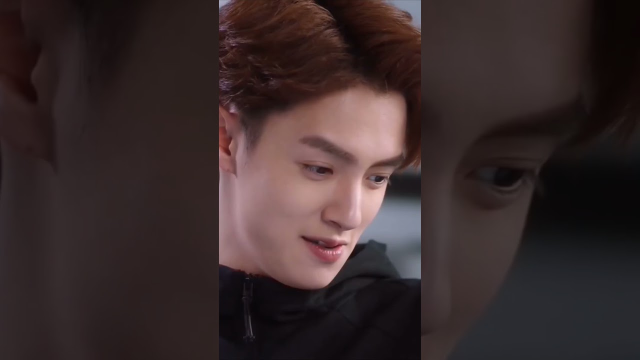he didn't know that she's a girl 😱#cdrama #drama #shorts