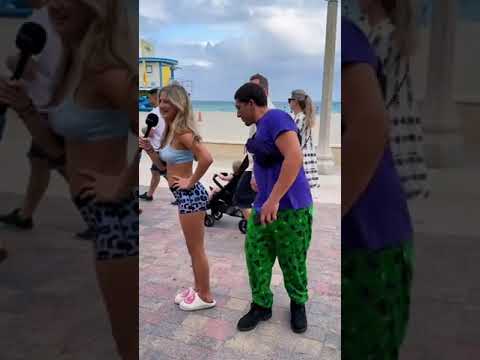 He is Amazing 😍 #shorts #youtubeshorts #prank #kiss #slap #usa #viral #trending