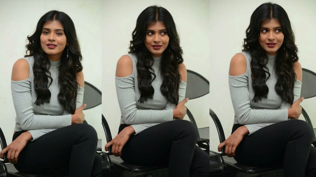 Hebba Patel Hot Glamorous PhotoShoot Photos 2018