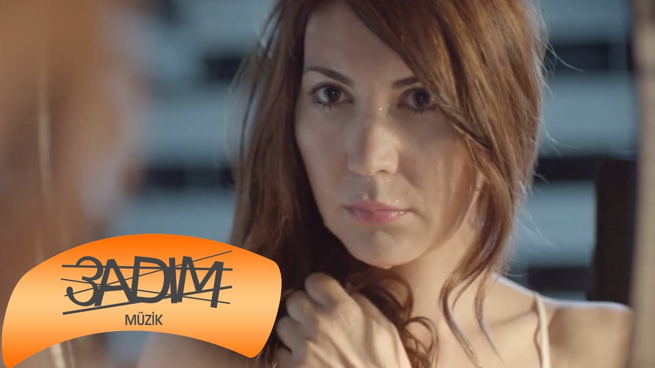 Hediye Biliç - Çakma Aşk ( Official Video )