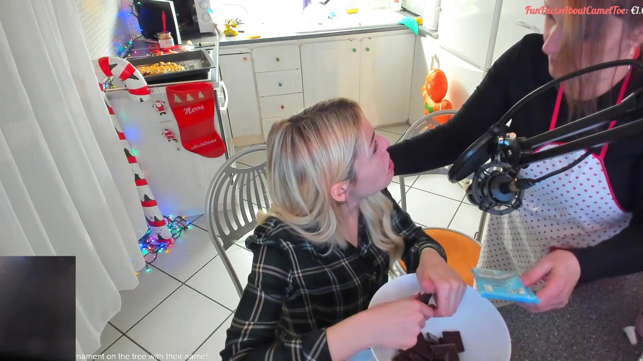 HELENALIVE'S  WEIRDEST MOMENT